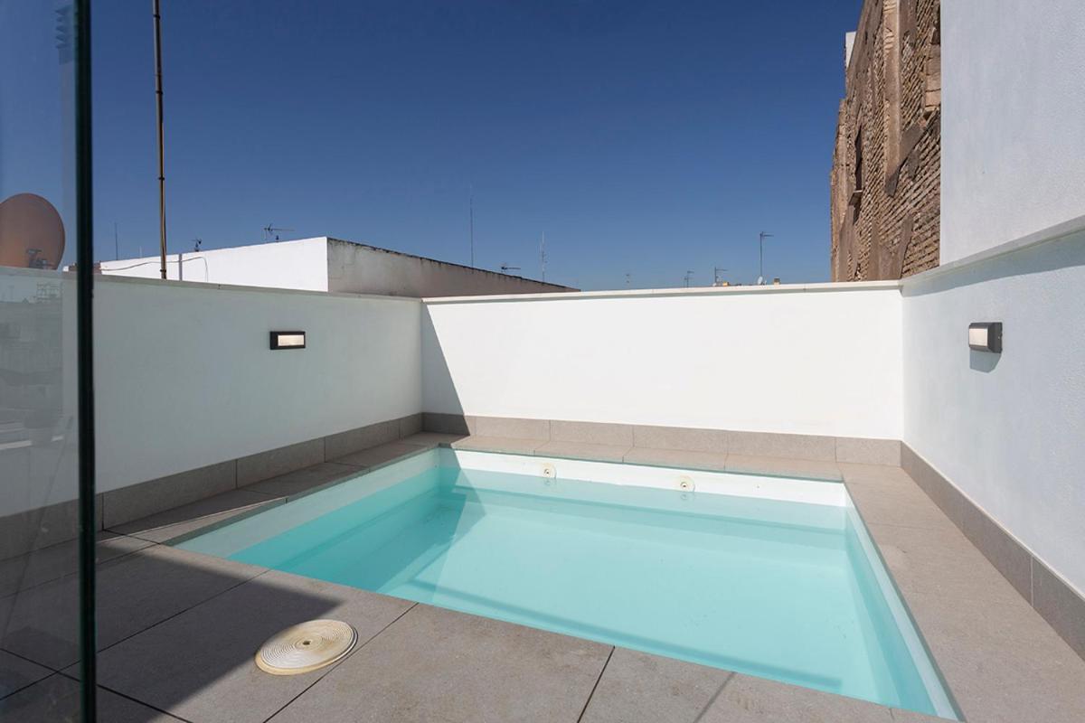 Private & Pool Goyeneta Sevilla Urban Apartment Extérieur photo