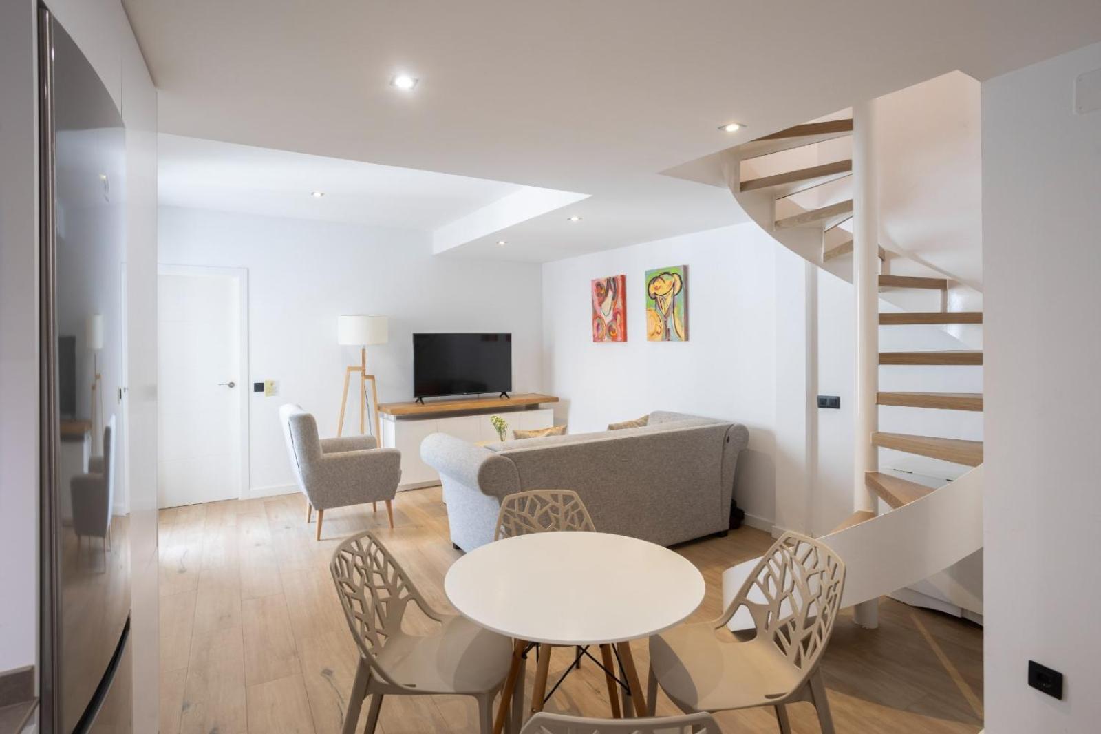 Private & Pool Goyeneta Sevilla Urban Apartment Extérieur photo